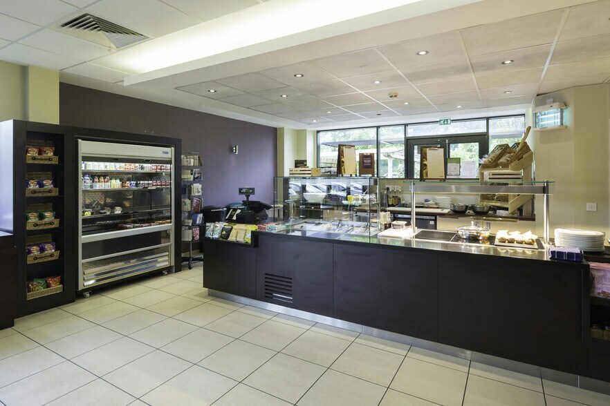 1 Seebeck Pl, Milton Keynes en alquiler - Foto del edificio - Imagen 3 de 7