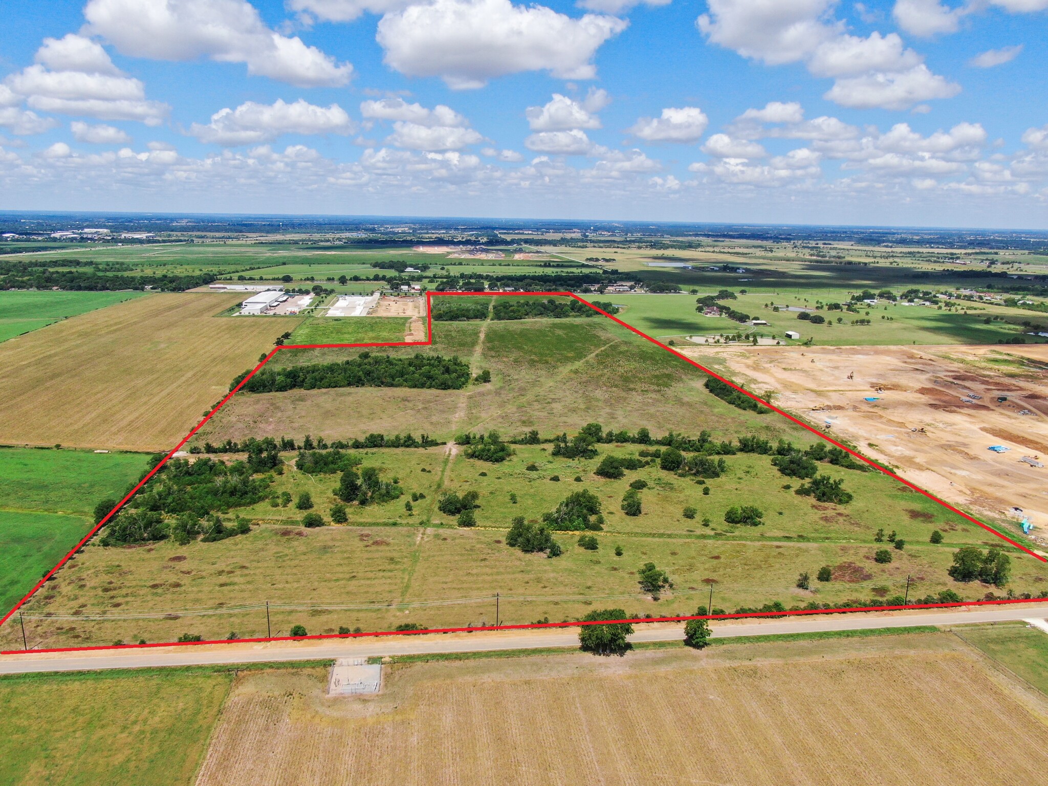 98 AC Fields Store Rd, Waller, TX en venta Foto principal- Imagen 1 de 13