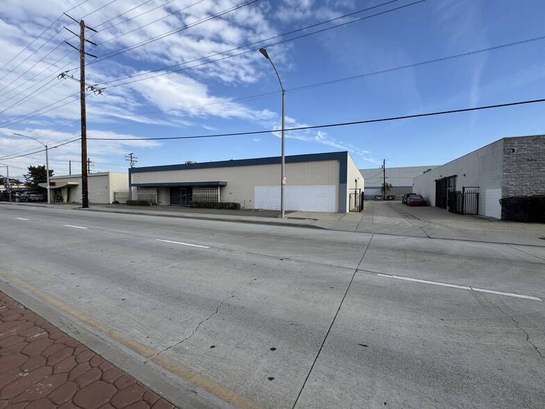 228 N Sunset Ave, City Of Industry, CA en alquiler - Foto del edificio - Imagen 1 de 3