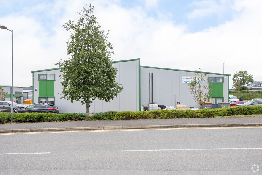 Broadway, Yaxley en venta - Foto del edificio - Imagen 3 de 3