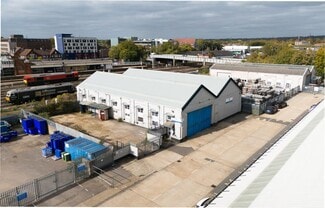 Más detalles de 2 Chickenhall Ln, Eastleigh - Nave en alquiler