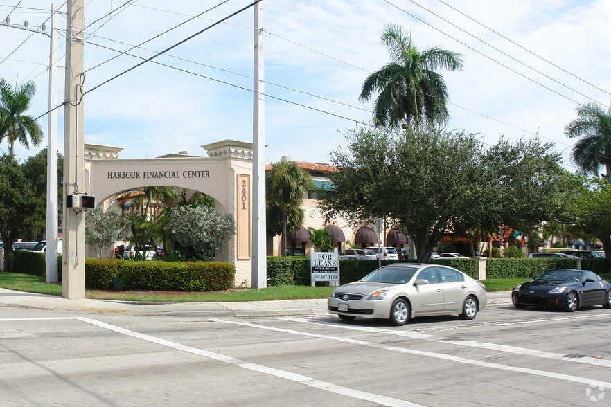 2401 PGA Blvd, Palm Beach Gardens, FL en alquiler - Foto del edificio - Imagen 1 de 4