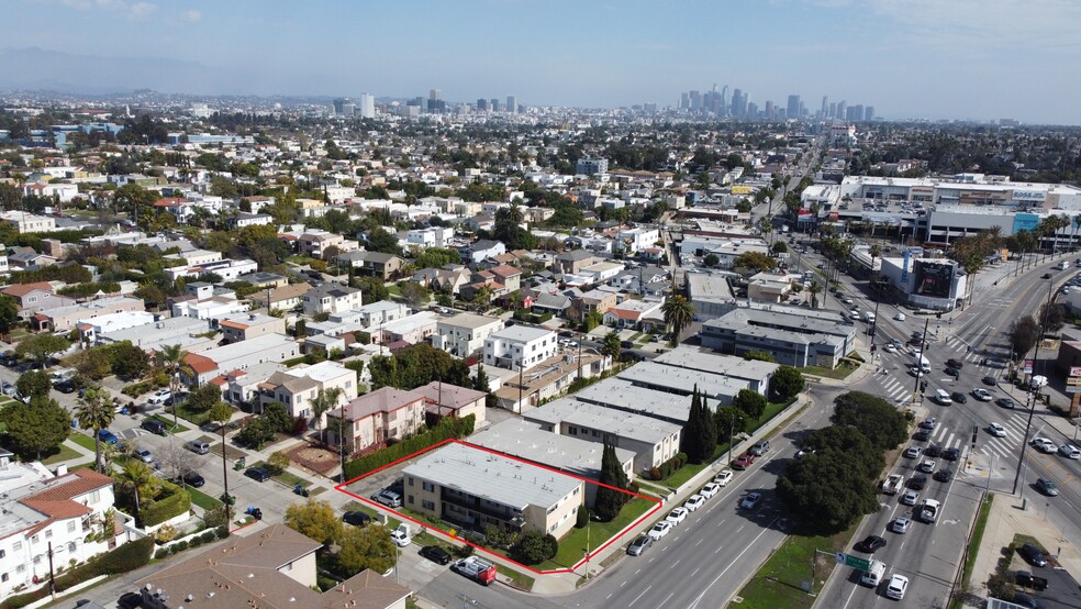 4777 San Vicente Blvd, Los Angeles, CA en venta - Foto del edificio - Imagen 2 de 18