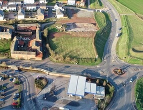 1 Tarka Way, Crediton en alquiler Foto del edificio- Imagen 2 de 3
