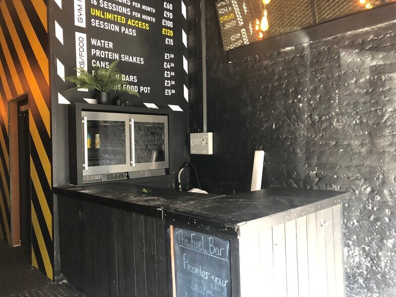 39 Upper Gardner St, Brighton en alquiler - Vestíbulo - Imagen 2 de 5