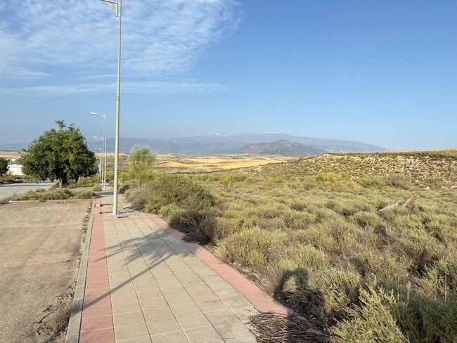 Más detalles de Avenida de Grecia, 17, Alhendín - Nave en venta