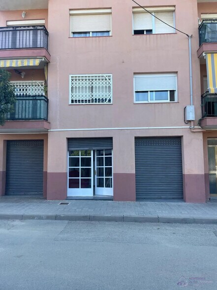 Edificio residencial en Premià de Dalt, Barcelona en venta - Foto del edificio - Imagen 1 de 1