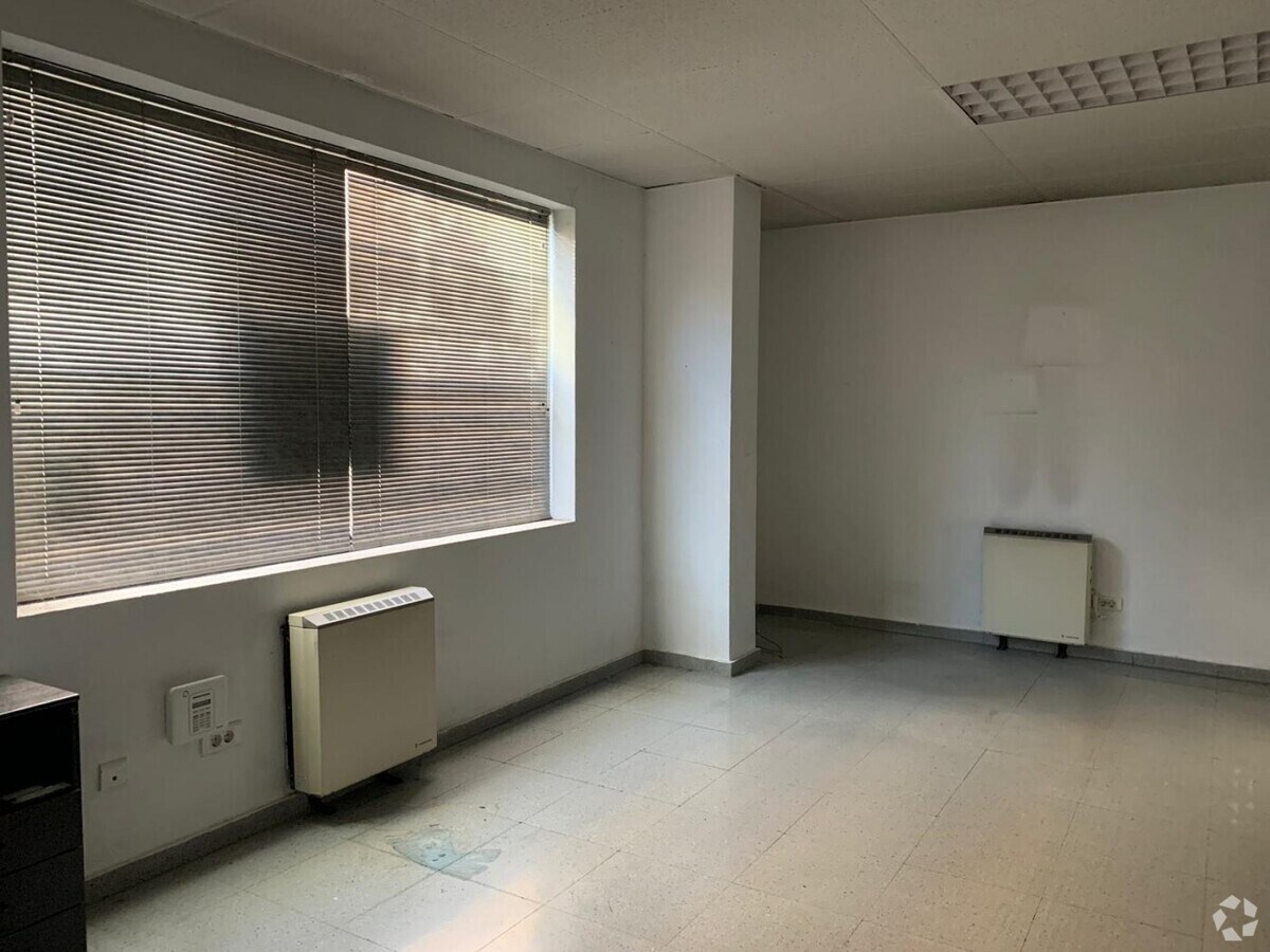 Coslada, MAD 28821 - Unidad Puerta 08, Esc. 8 -  - Foto del interior - Image 1 of 5