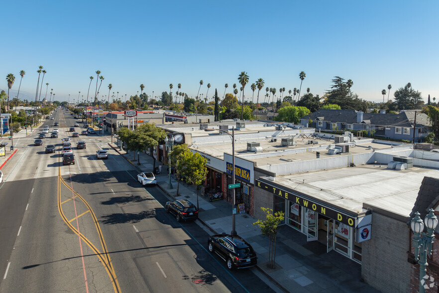 1756-1776 E Colorado Blvd, Pasadena, CA en venta - Foto del edificio - Imagen 3 de 24