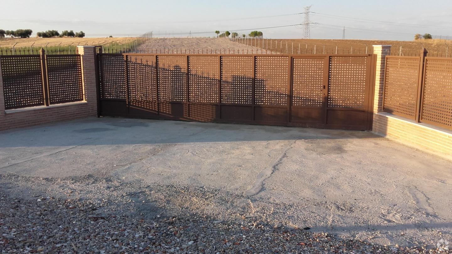 Terreno en Yuncos, Toledo en venta Foto principal- Imagen 1 de 1