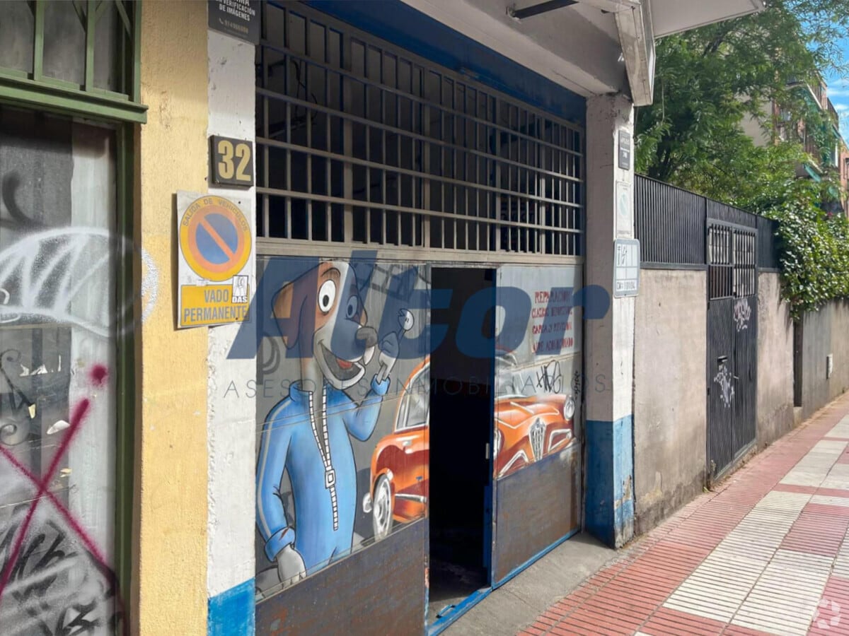 Madrid, MAD 28022 - Unidad Puerta 05, Esc. 1 -  - Foto del interior - Image 1 of 5