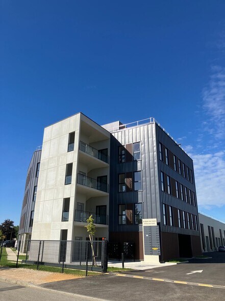 470 Rue Des Valets, Montluel en venta - Foto principal - Imagen 1 de 3