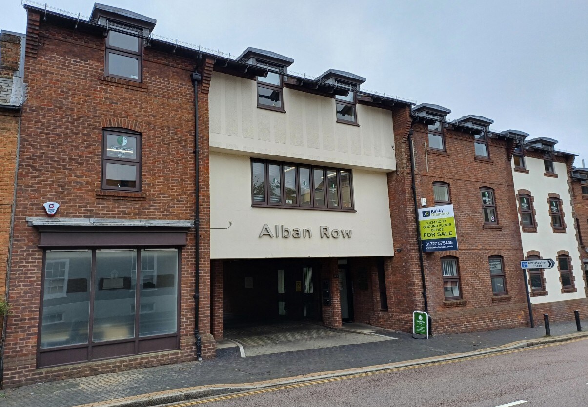 Verulam Rd, St Albans en venta Foto del edificio- Imagen 1 de 3