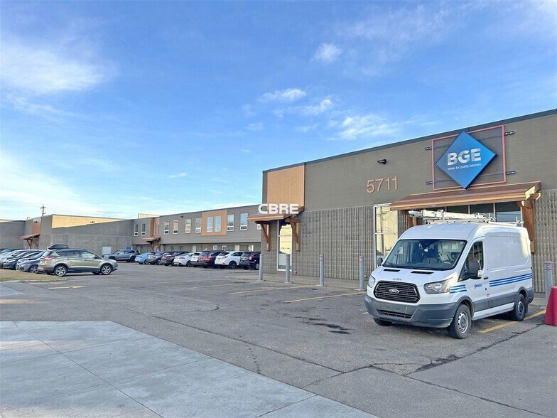 Freedstanding BGE Building cartera de 2 inmuebles en venta en LoopNet.es - Foto del edificio - Imagen 3 de 3