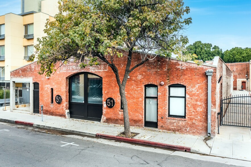 51 W Dayton St, Pasadena, CA en alquiler - Foto del edificio - Imagen 3 de 12