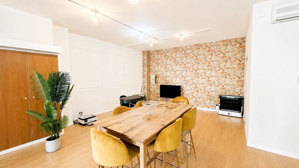 Local en Pollença en venta - Foto del interior - Imagen 3 de 15