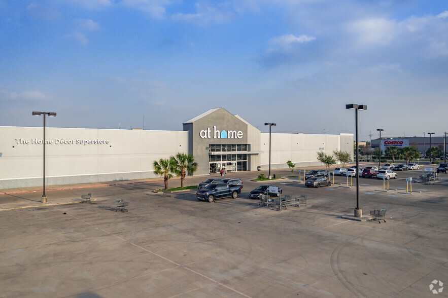 1600 W Kelly Ave, Pharr, TX en venta - Foto del edificio - Imagen 2 de 5