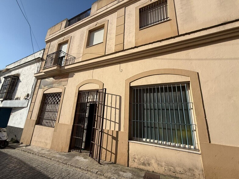 Calle Samborondón, 2, Sanlúcar de Barrameda, Cádiz en venta - Foto del edificio - Imagen 2 de 14