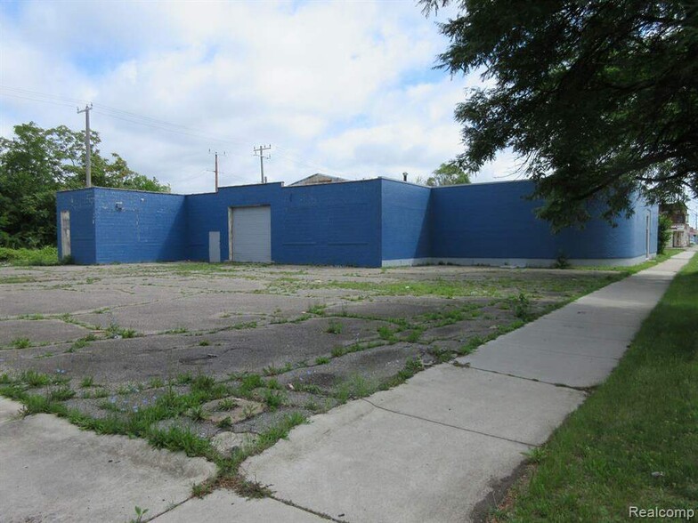 14201 E Warren Ave, Detroit, MI en venta - Foto del edificio - Imagen 2 de 4