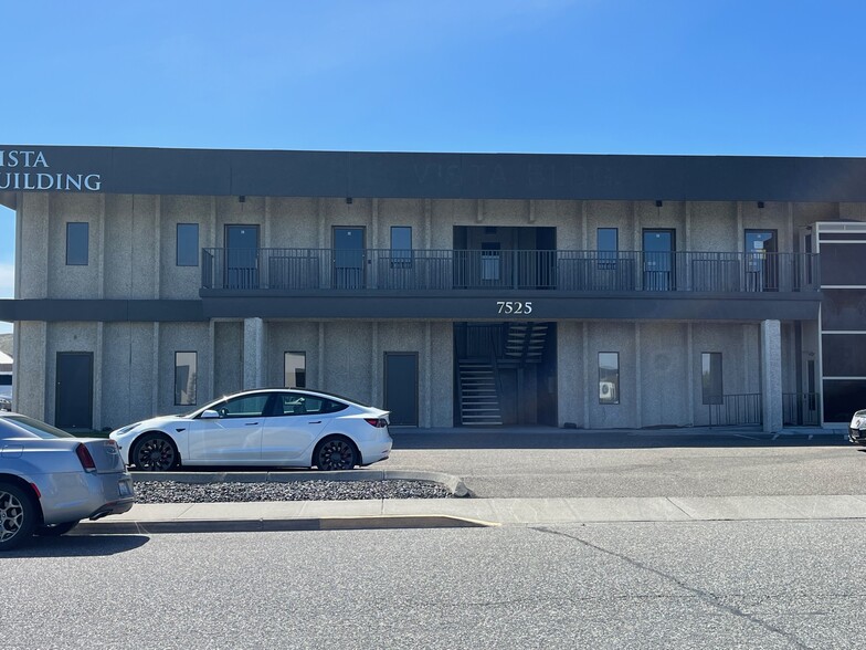 7525 W Deschutes Pl, Kennewick, WA en alquiler - Foto del edificio - Imagen 1 de 12