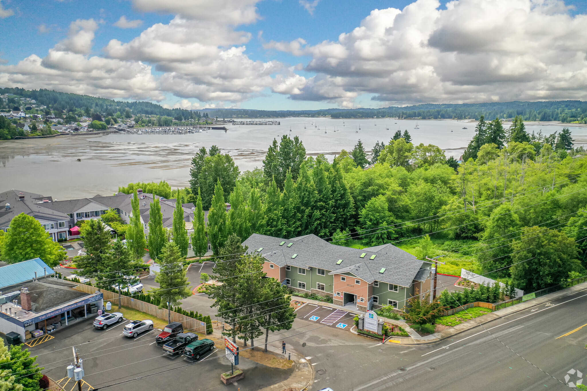 19352 Viking Ave NW, Poulsbo, WA en alquiler Vista aérea- Imagen 1 de 8