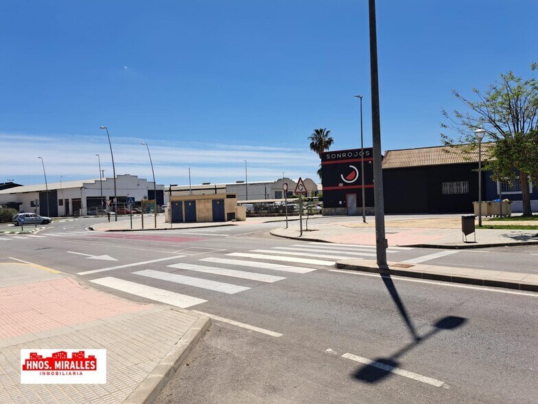 Nave en Almoradí en venta - Foto del edificio - Imagen 1 de 2