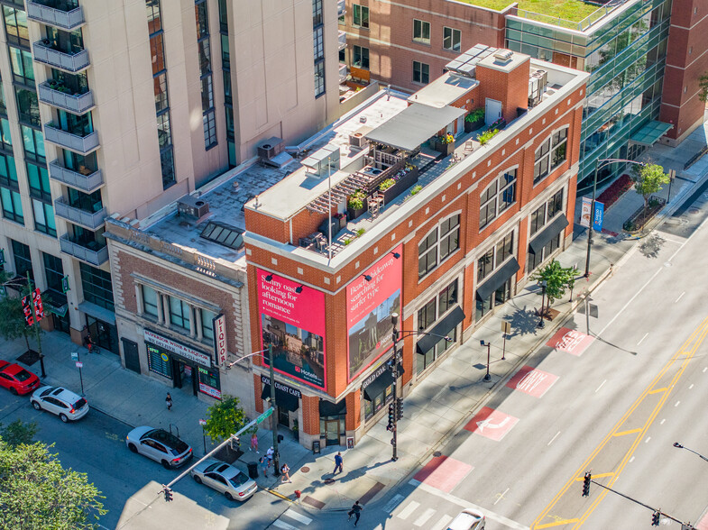 105 W Chicago Ave, Chicago, IL en alquiler - Foto del edificio - Imagen 1 de 7