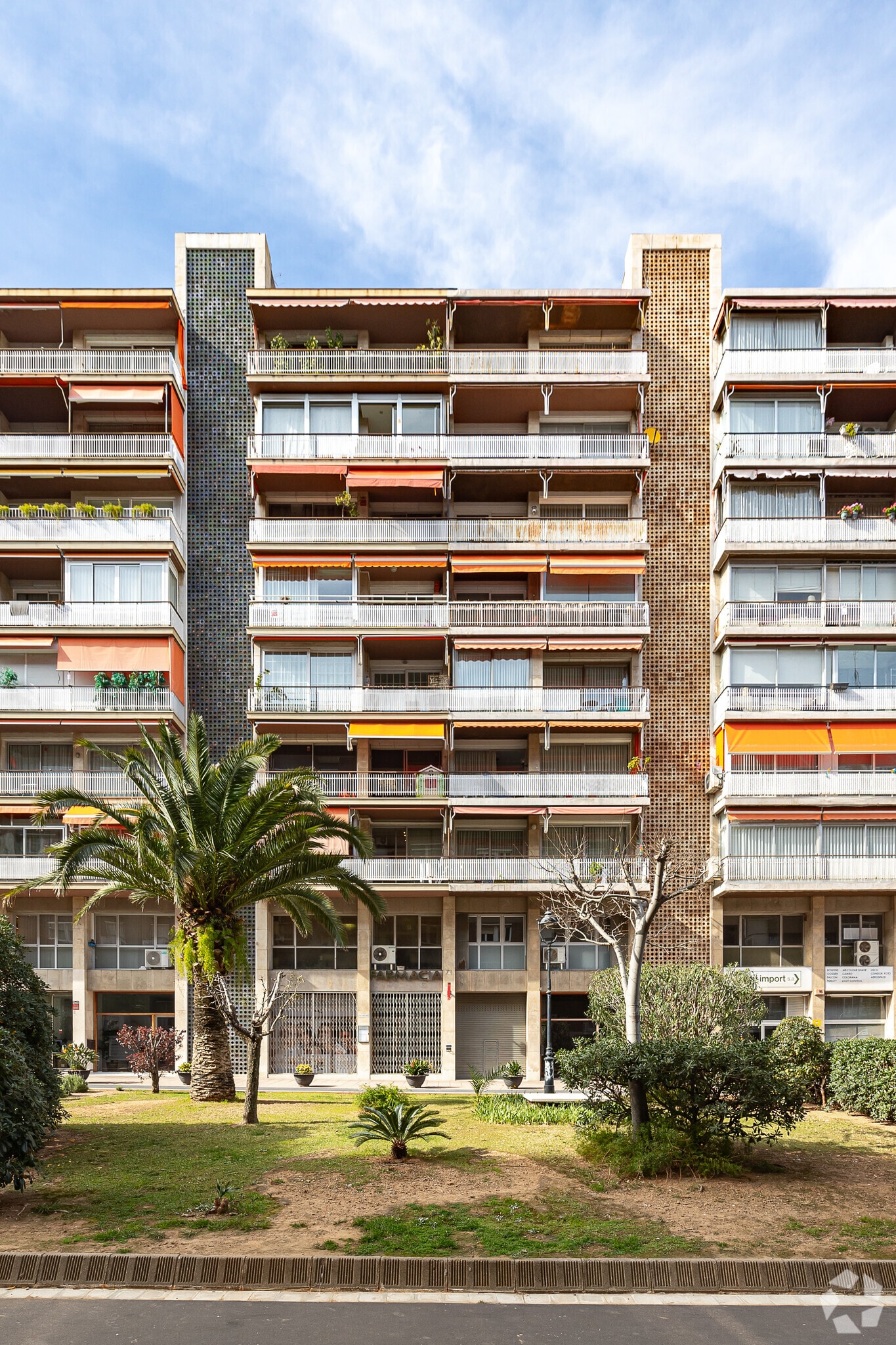 Local en Barcelona, Barcelona en alquiler Foto principal- Imagen 1 de 16