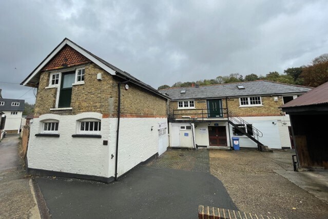 19-21 Timber Ln, Caterham en alquiler - Foto del edificio - Imagen 1 de 2