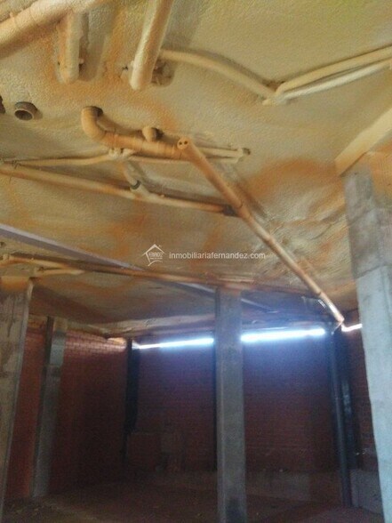 Local en Cáceres en venta - Foto del edificio - Imagen 3 de 9