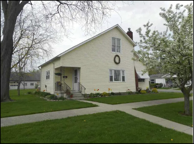 721 W Walnut St, Portland, IN en venta - Foto principal - Imagen 1 de 1