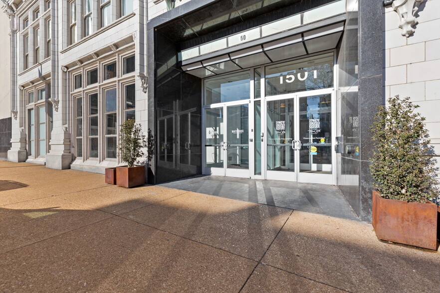 1501 Locust St, Saint Louis, MO en venta - Foto del edificio - Imagen 2 de 25