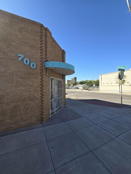 700-710 E Yandell Dr, El Paso, TX en venta - Foto del edificio - Imagen 1 de 7