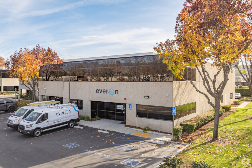 25809 Business Center Dr, Redlands, CA en alquiler - Foto del edificio - Imagen 2 de 8