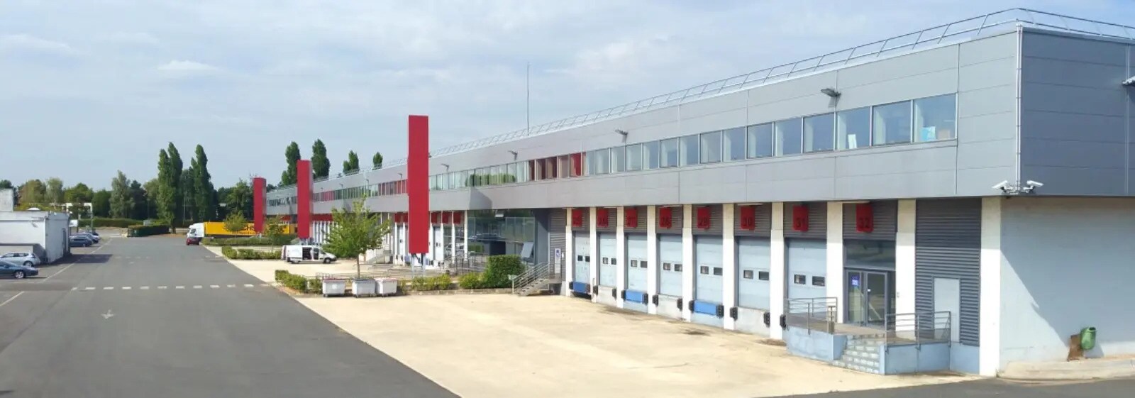 8-10 Avenue D'Oceanie, Les Ulis en alquiler Foto del edificio- Imagen 1 de 10