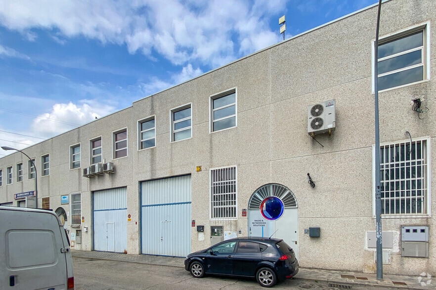 Nave en Alcorcón, Madrid en venta - Foto del edificio - Imagen 1 de 7