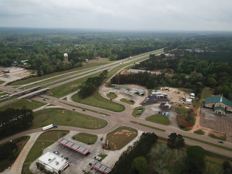 900 Avenue G, Kentwood, LA en venta - Foto del edificio - Imagen 2 de 9