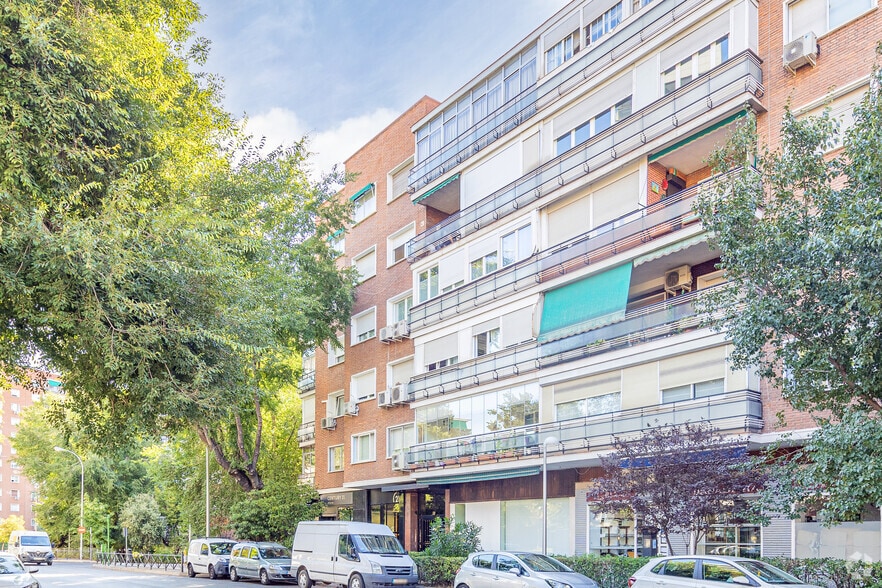 Avenida de Bruselas, 38, Madrid, Madrid en venta - Foto principal - Imagen 1 de 1