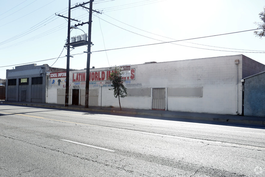 1426 W Slauson Ave, Los Angeles, CA en alquiler - Foto del edificio - Imagen 2 de 4