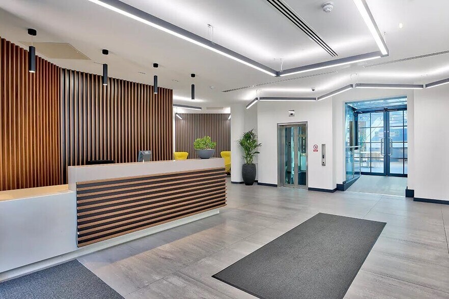 1 Park Rd, Bracknell en alquiler - Foto del edificio - Imagen 3 de 16