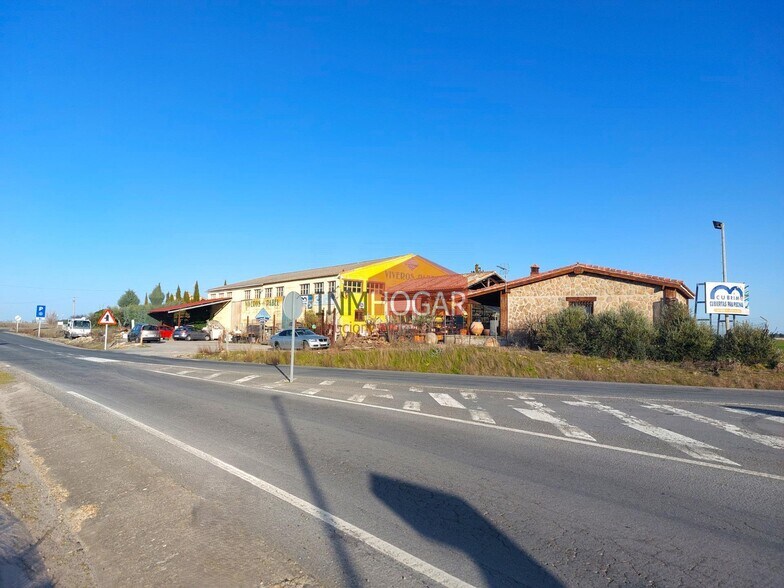 Terreno en Arévalo, Ávila en venta - Foto principal - Imagen 1 de 37