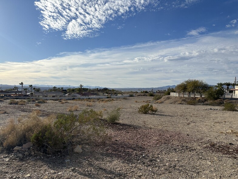 111 Bunker Dr, Lake Havasu City, AZ en venta - Otros - Imagen 3 de 8