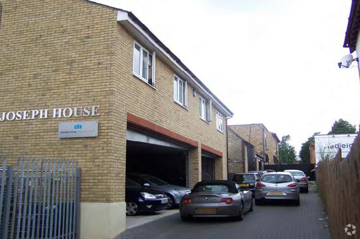 2C Florence Ave, Enfield en alquiler Foto principal- Imagen 1 de 4