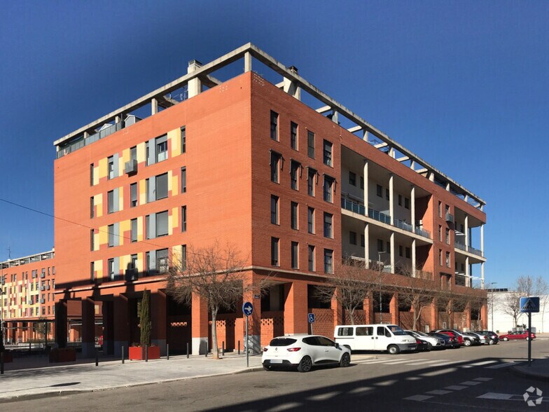 Local en Azuqueca de Henares, Guadalajara en alquiler - Foto principal - Imagen 1 de 2