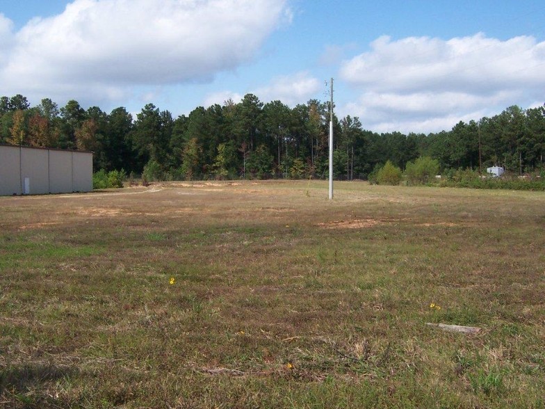 71 Busch Dr, Lagrange, GA en alquiler - Foto del edificio - Imagen 2 de 7