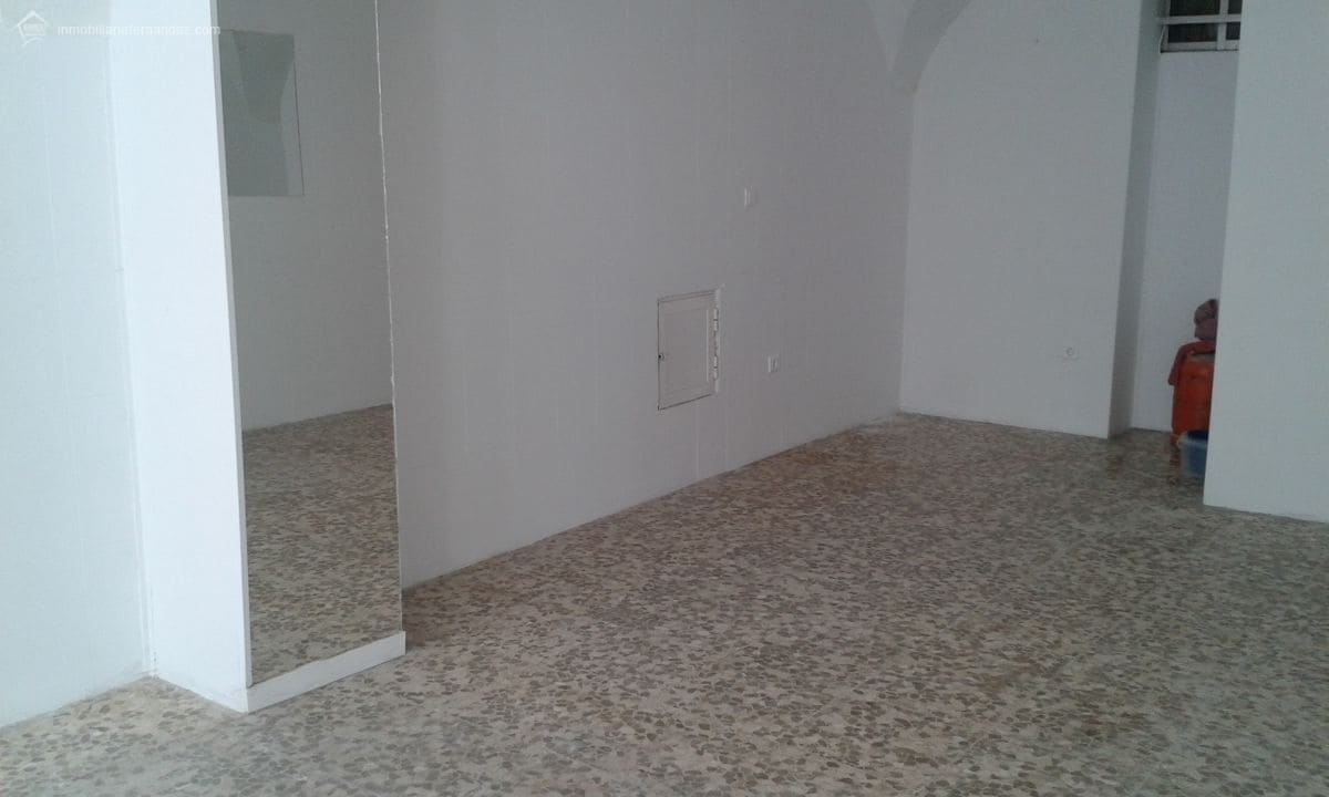 Local en Cáceres, Cáceres en alquiler Foto del edificio- Imagen 1 de 4