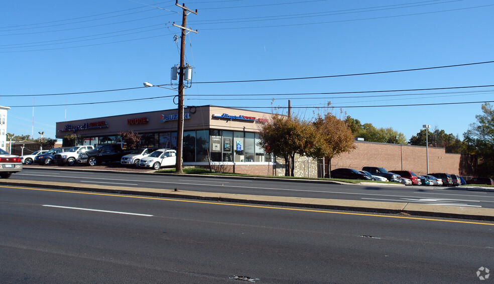 10915 Georgia Ave, Silver Spring, MD en alquiler - Foto del edificio - Imagen 1 de 5