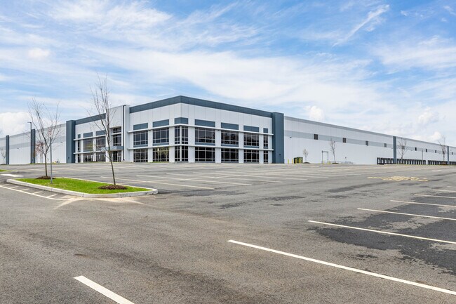 Más detalles de 1289 Rahway Ave, Avenel, NJ - Nave en alquiler