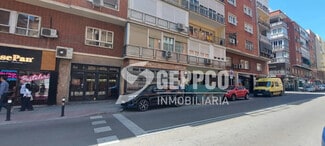 Más detalles de Calle de Cartagena, Madrid - Edificio residencial​ en venta