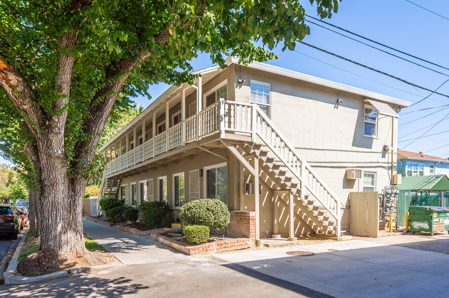 1415 26th St, Sacramento, CA en venta - Foto del edificio - Imagen 2 de 17